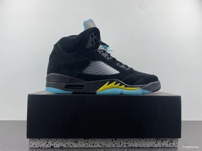 5 DD0587-047 Jordan Aqua Air 0917